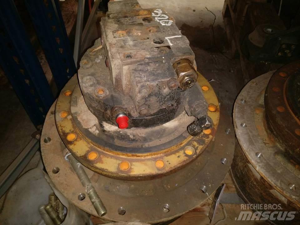 CAT 320 传动装置