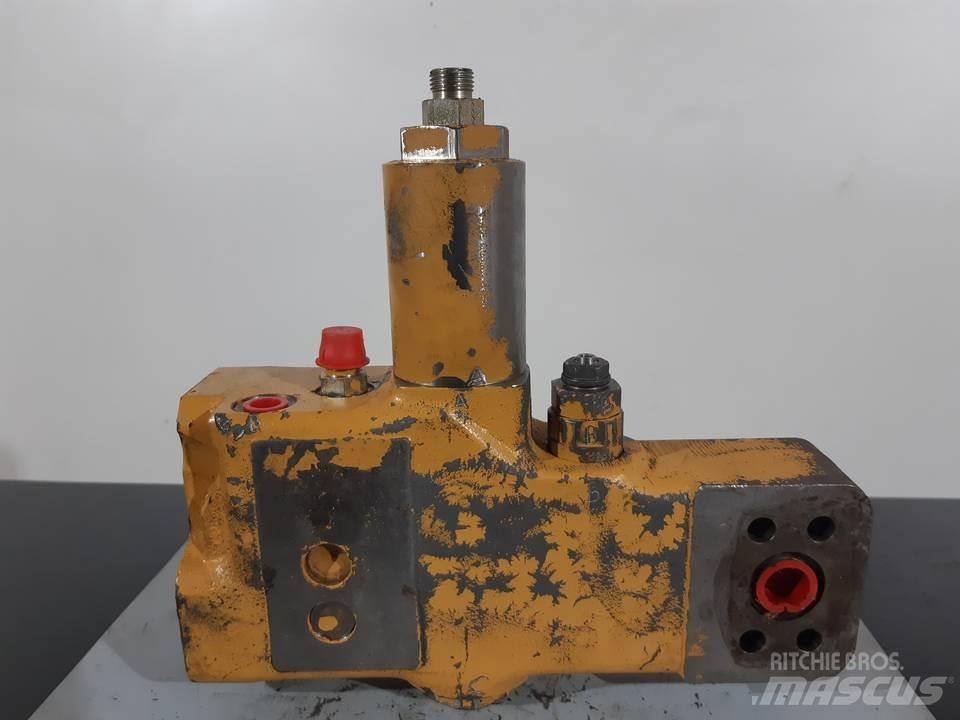 CAT 320B 液压