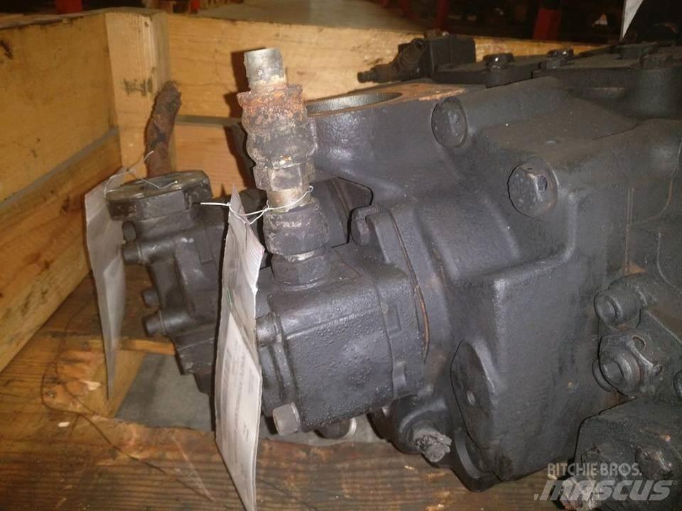 CAT 320E 液压