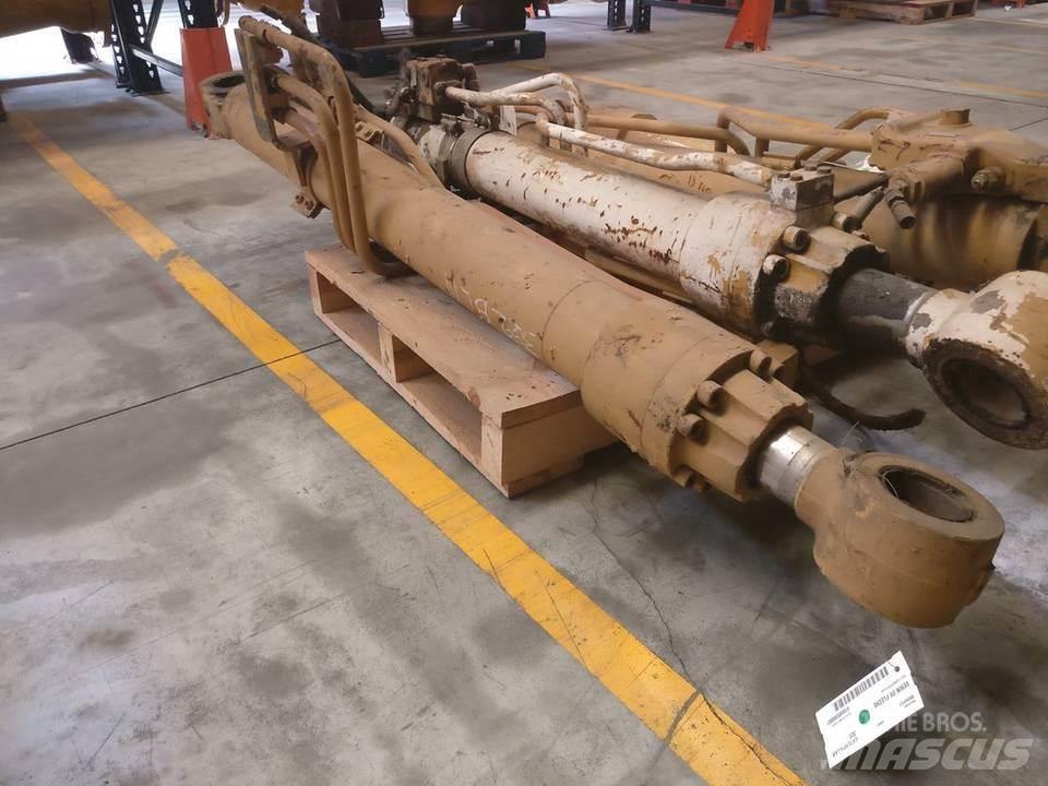 CAT 322 液压