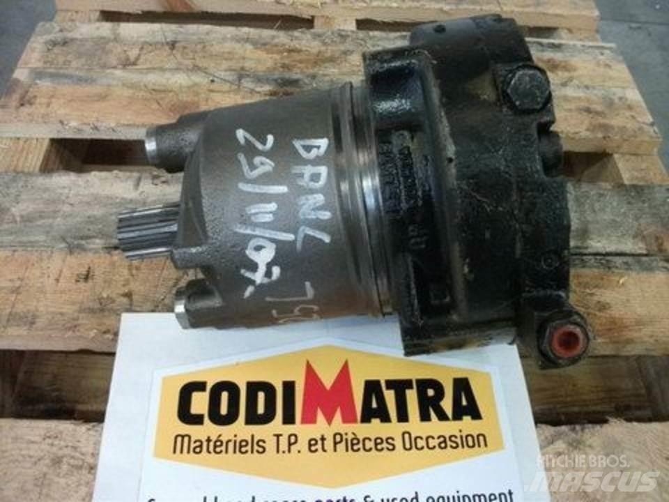 CAT 325 液压