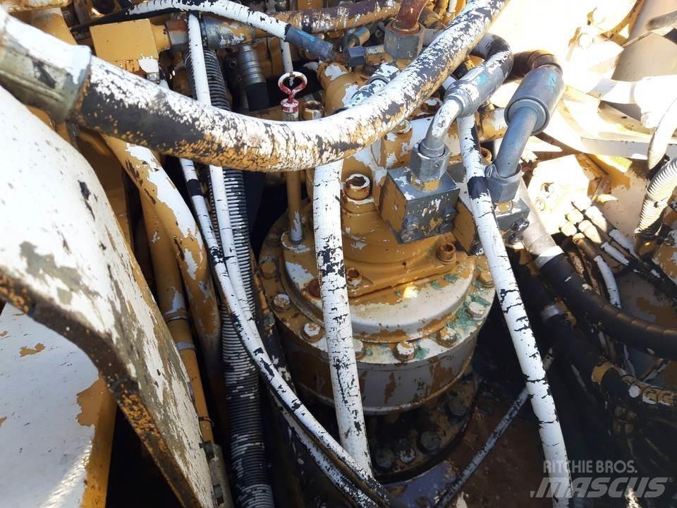 CAT 325LN 液压
