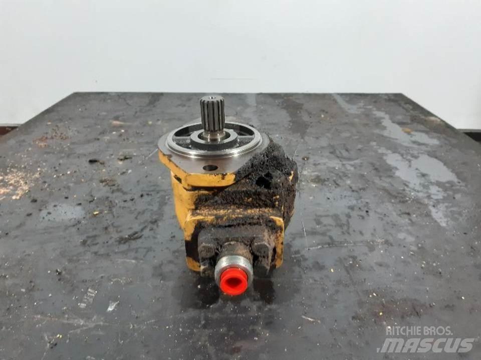 CAT 330BL 液压
