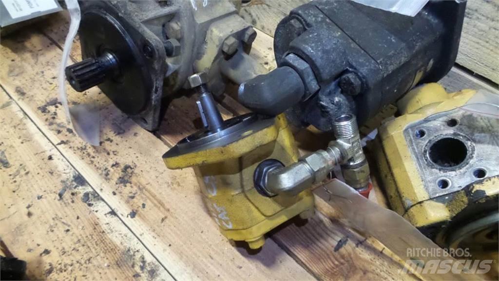 CAT 330C 液压
