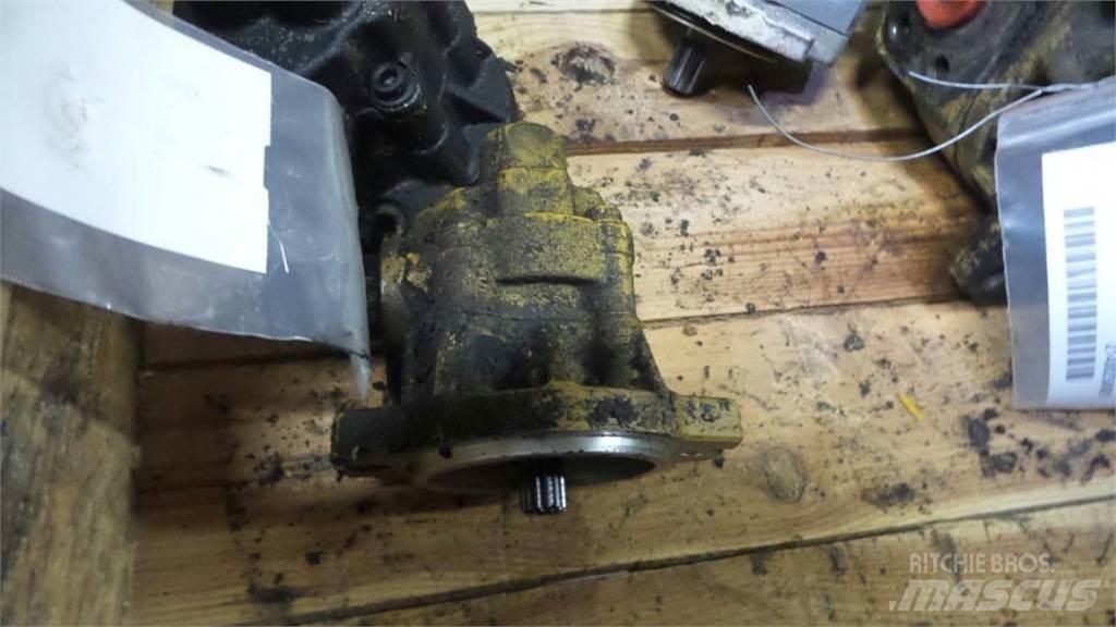 CAT 330DL 液压