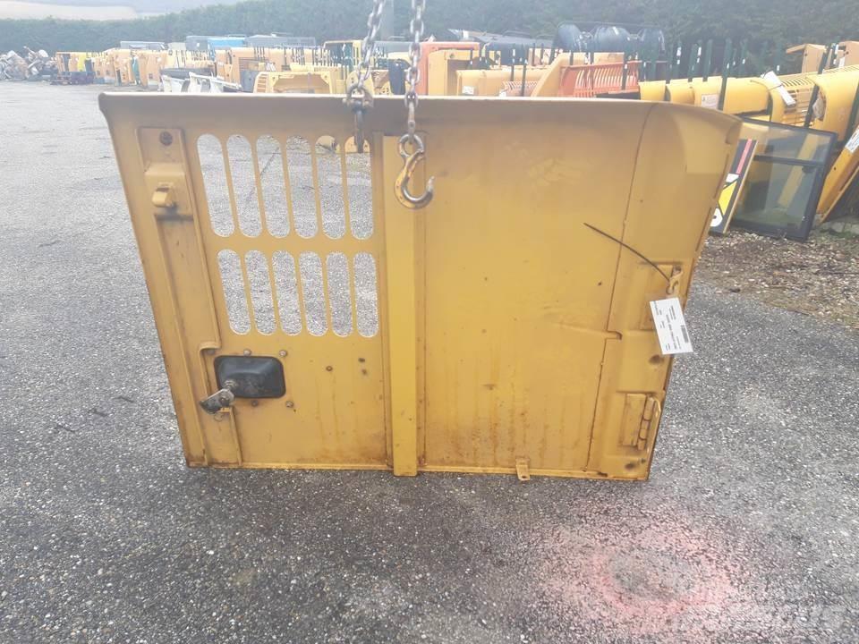 CAT 345C 驾驶室与内部
