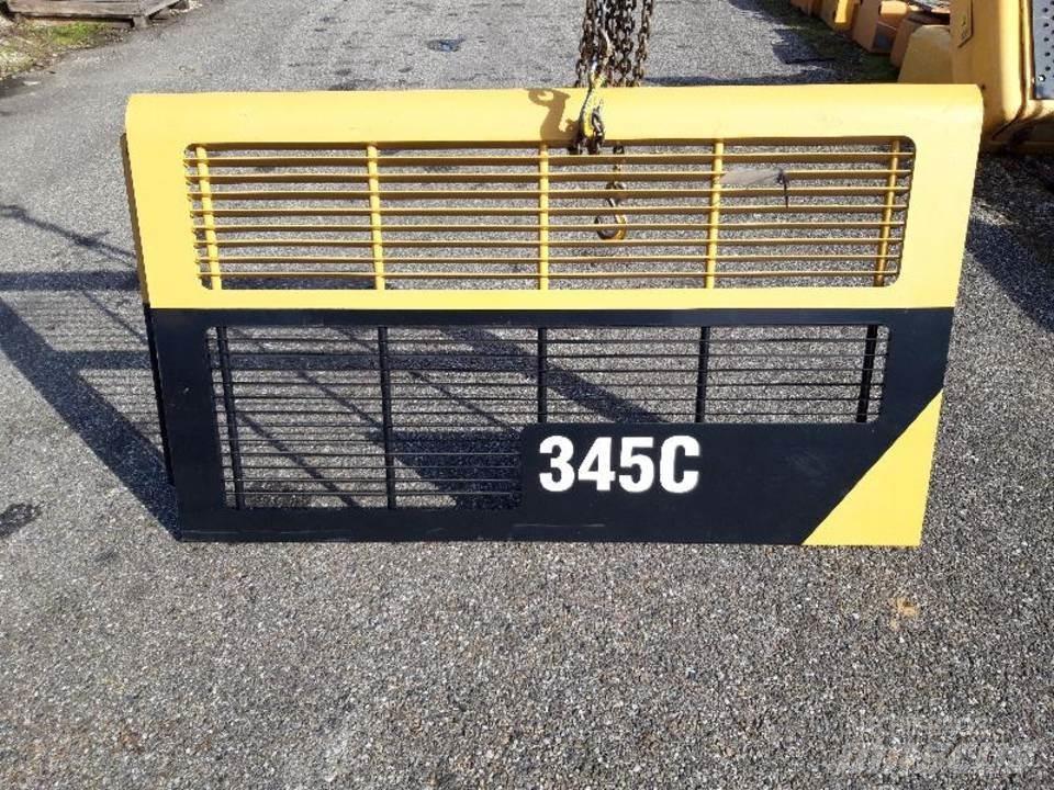 CAT 345C 驾驶室与内部