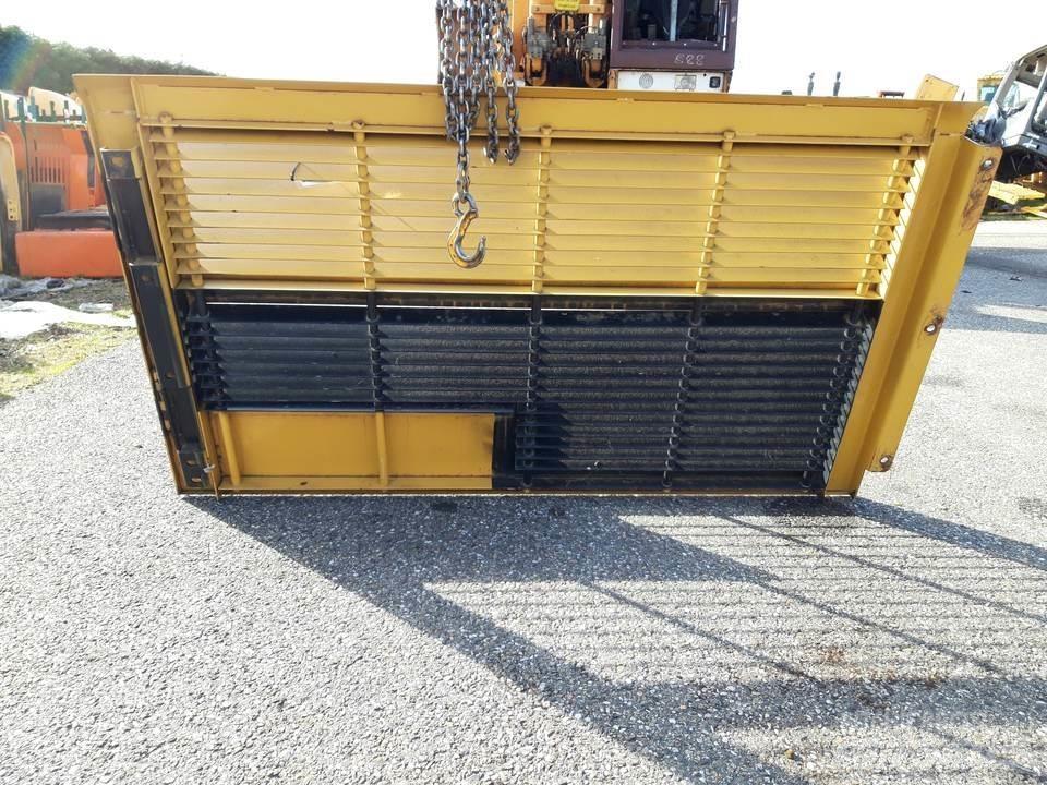 CAT 345C 驾驶室与内部
