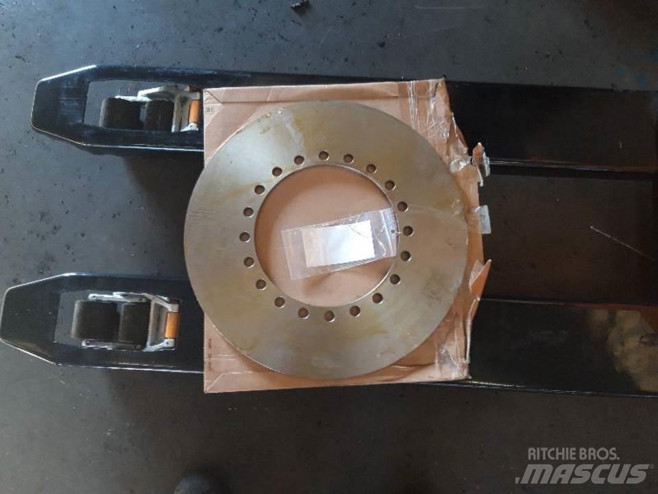 CAT 613 履带、链条和底盘