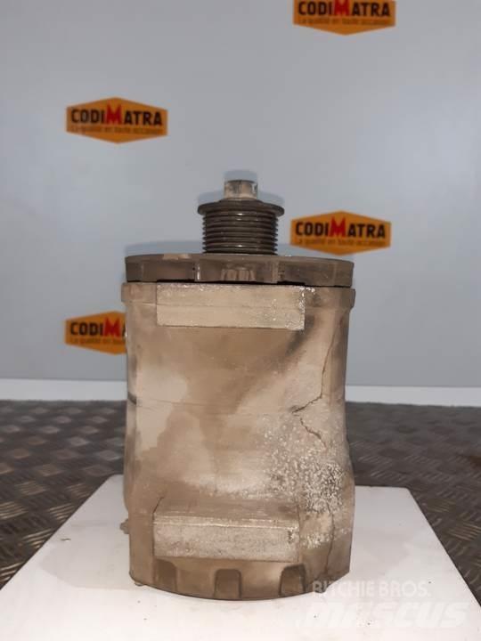 CAT 730 发动机