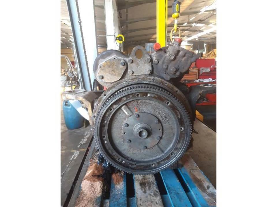CAT 730 传动装置