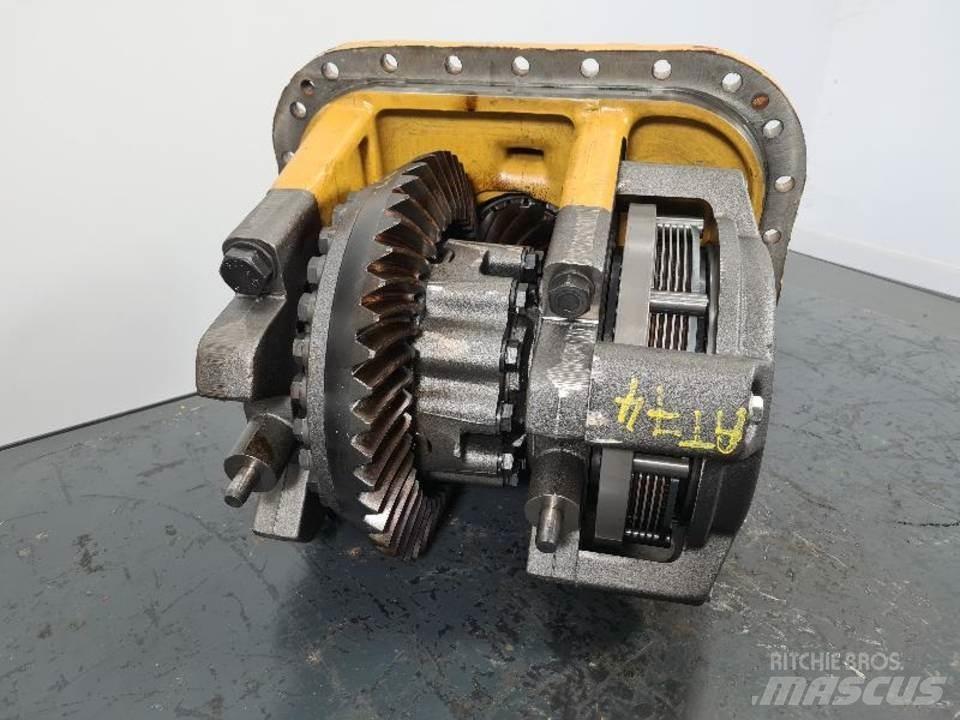 CAT 735 传动装置