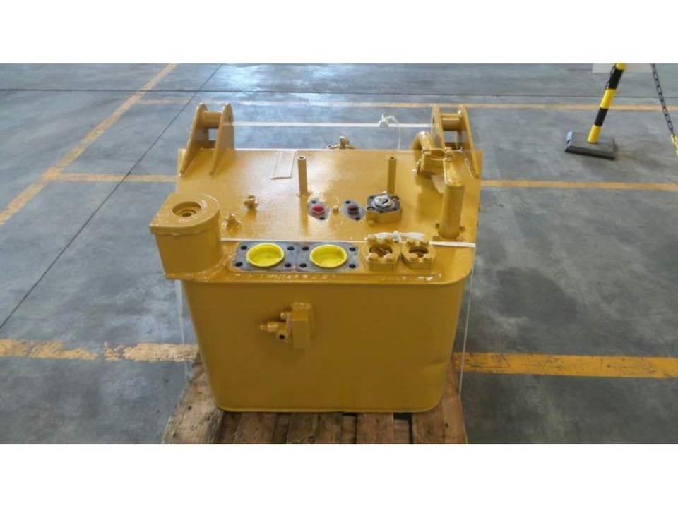 CAT 769C 驾驶室与内部