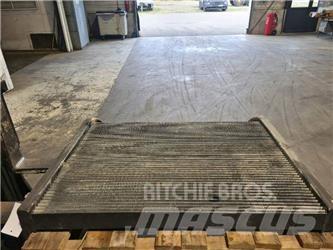 CAT 770 发动机