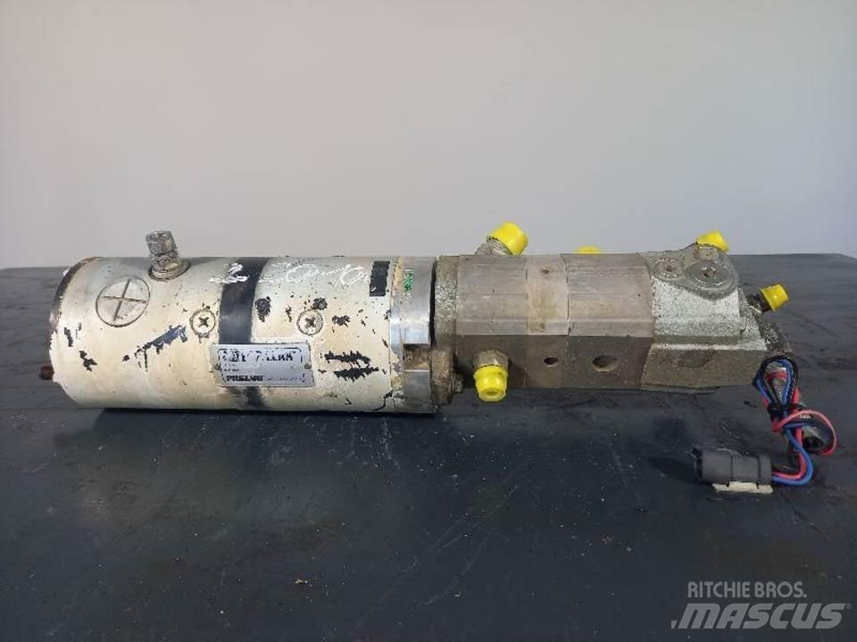 CAT 770 液压