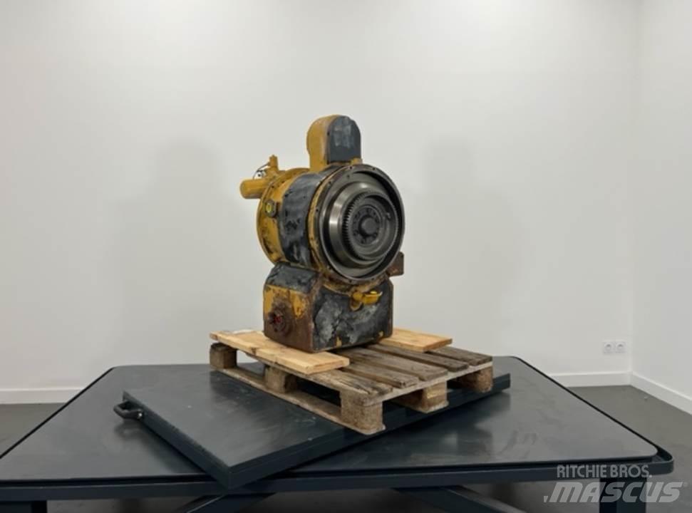 CAT 770 传动装置