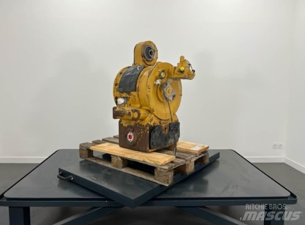CAT 770 传动装置