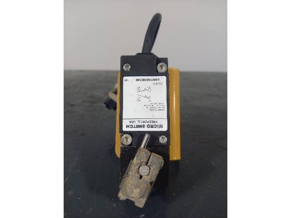 CAT 770 驾驶室与内部