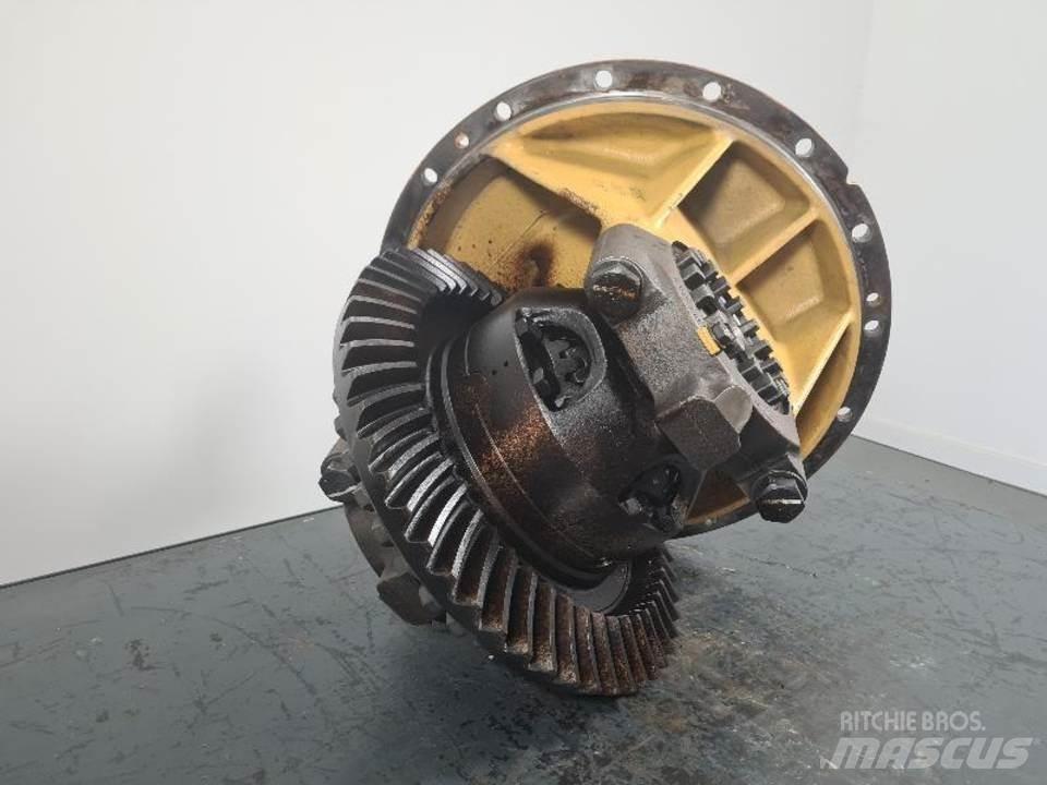 CAT 771D 传动装置