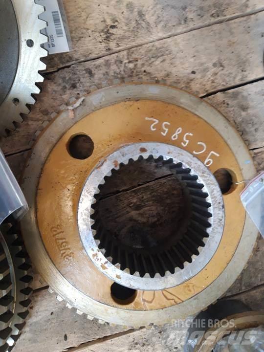 CAT 816B 传动装置