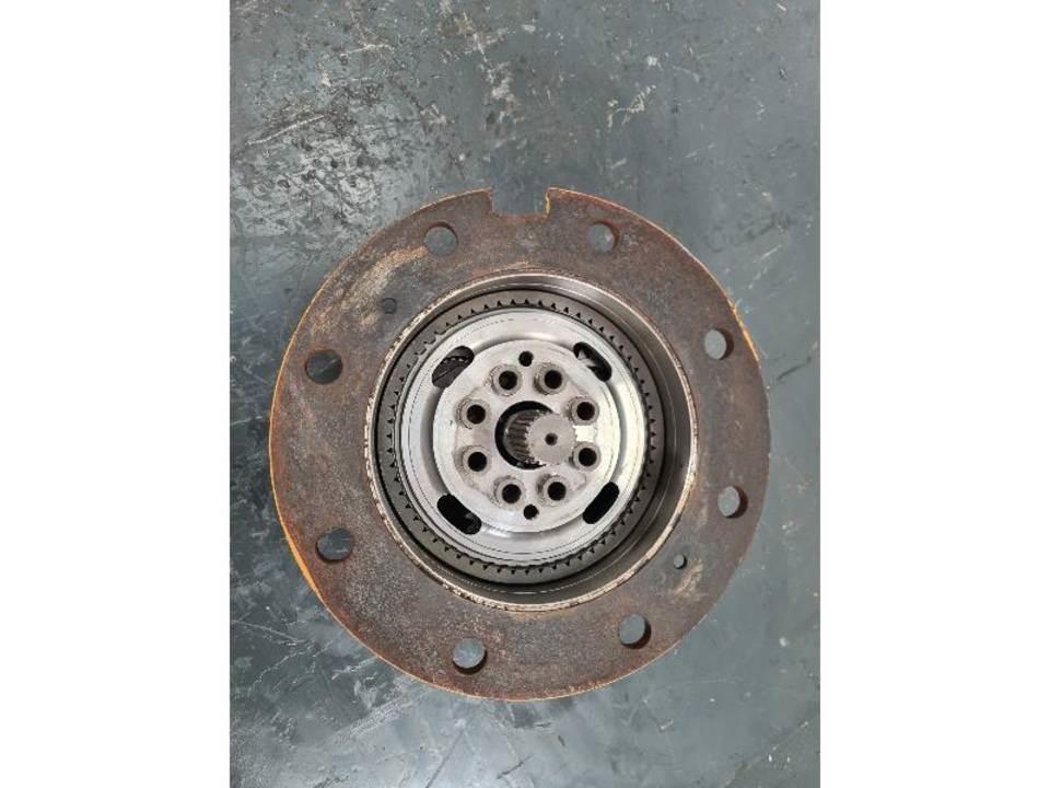 CAT 906H 传动装置