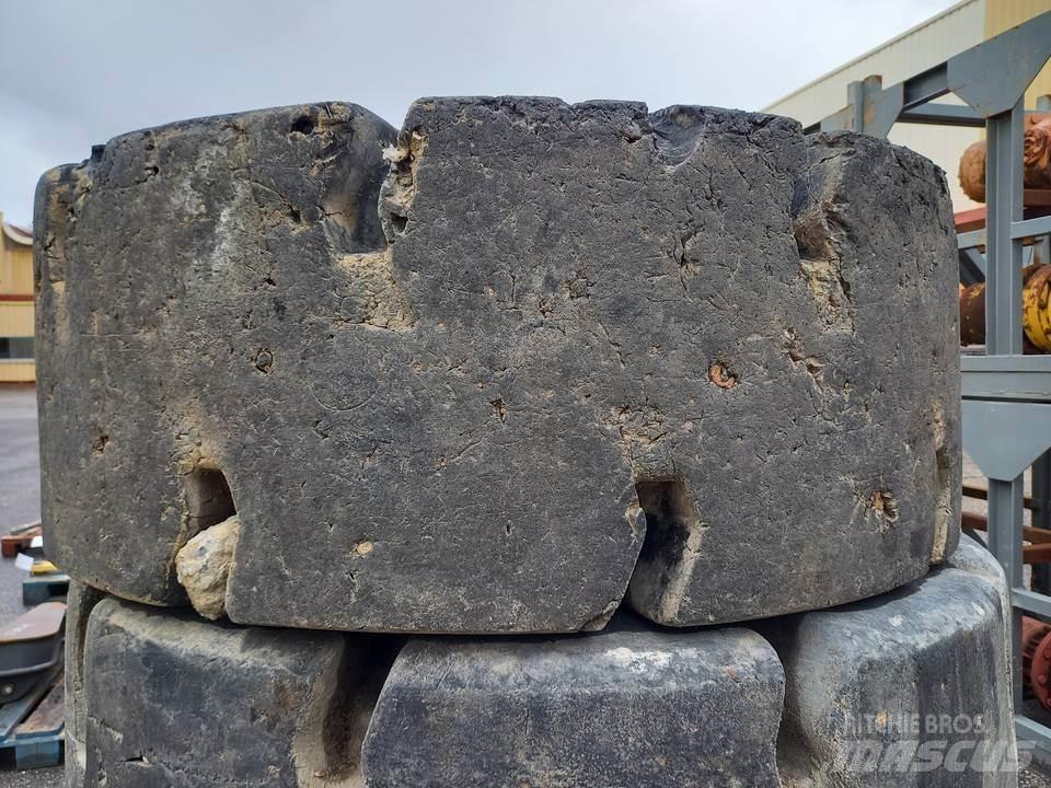 CAT 924H 履带、链条和底盘