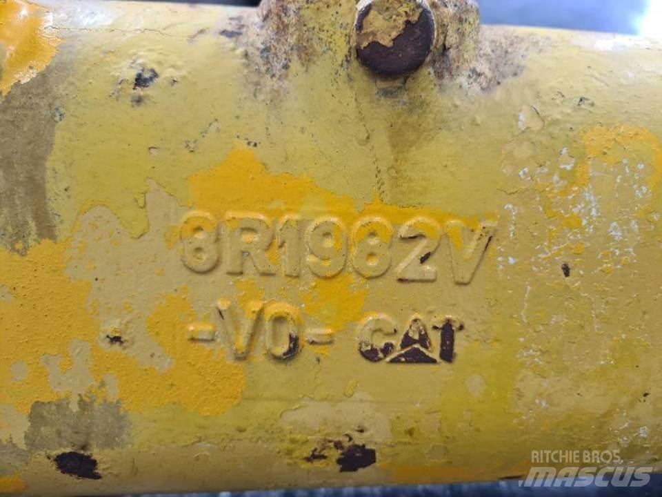CAT 928F 传动装置