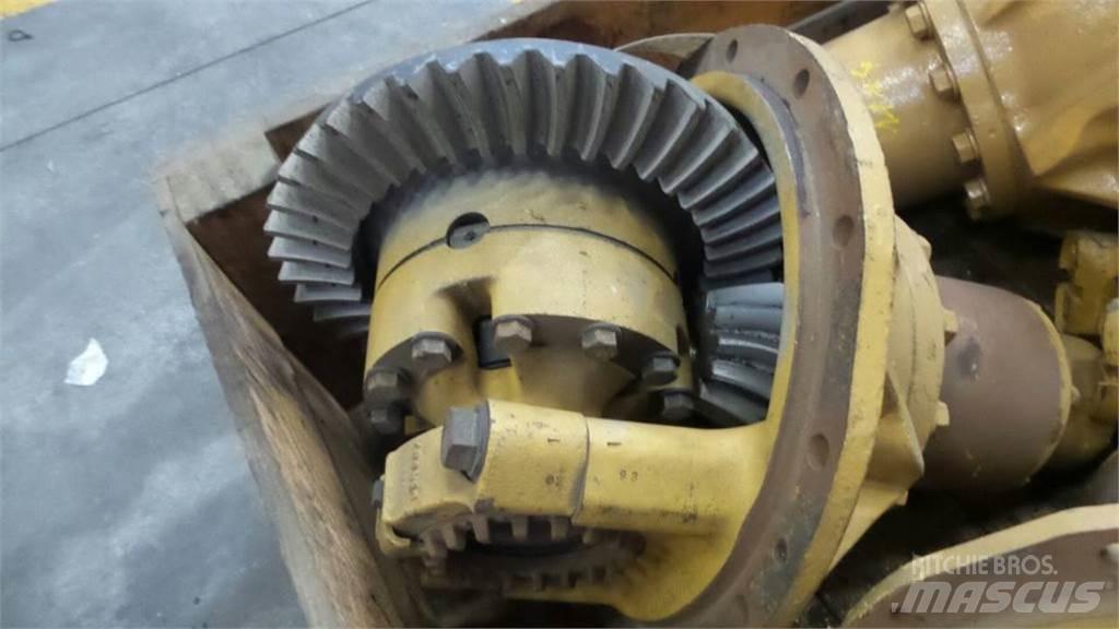 CAT 950 传动装置