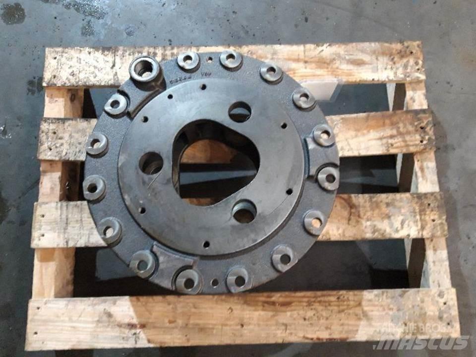 CAT 950B 传动装置