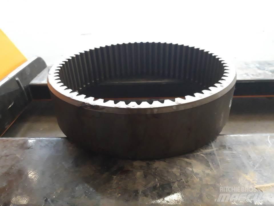 CAT 950E 传动装置