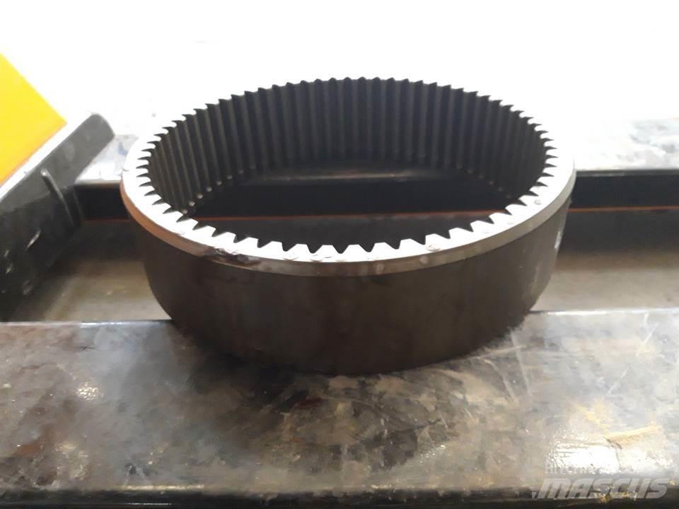 CAT 950E 传动装置