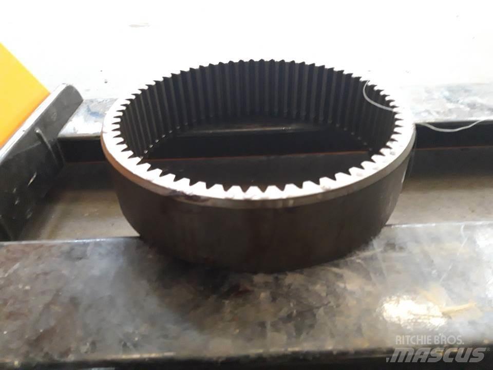 CAT 950E 传动装置