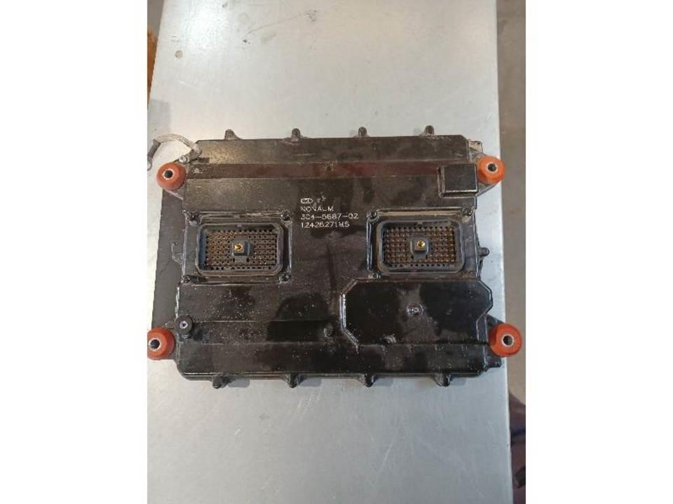 CAT 950K 驾驶室与内部