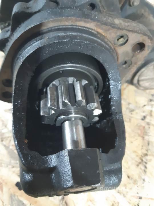 CAT 963B 发动机