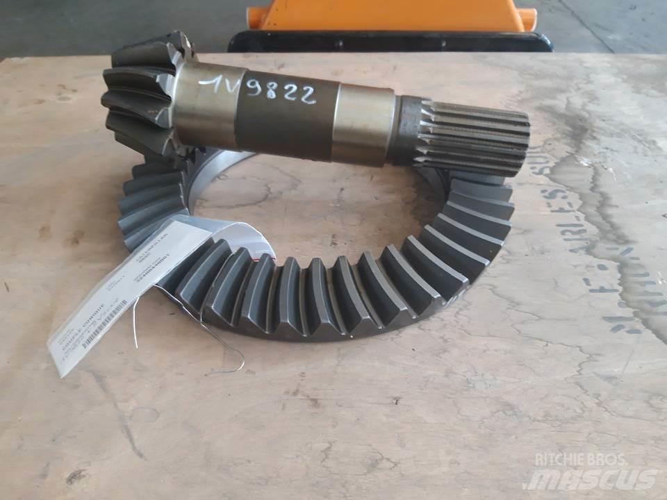 CAT 966C 传动装置