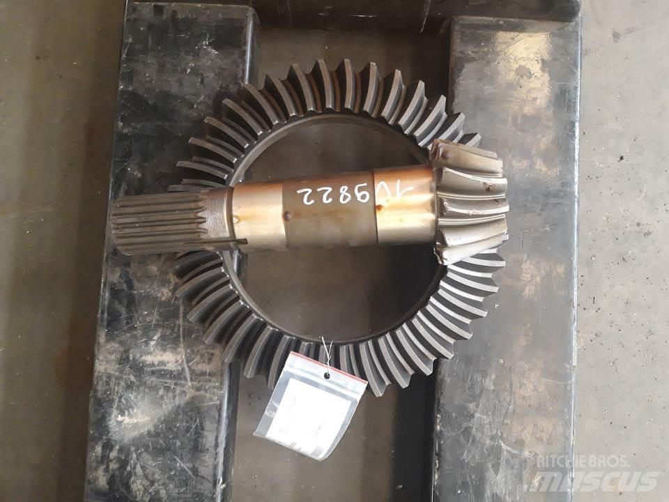 CAT 966C 传动装置