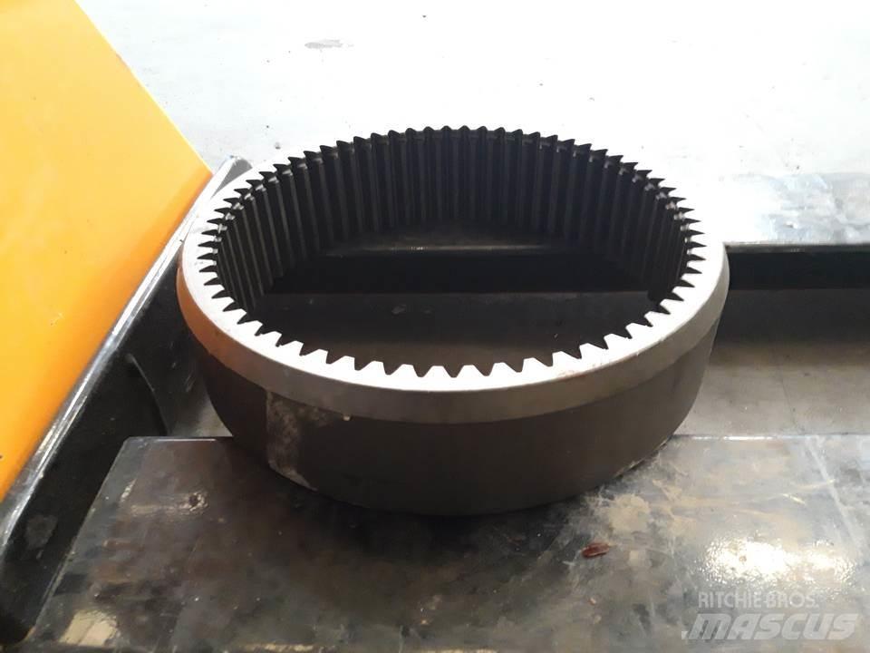 CAT 966C 传动装置