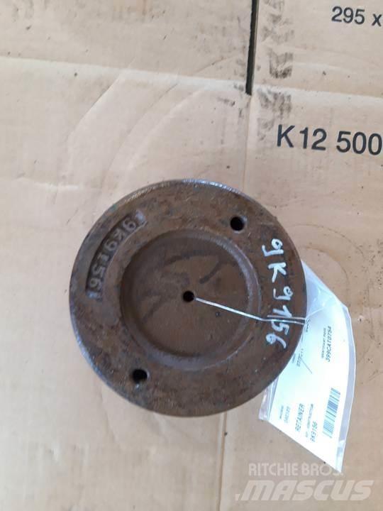CAT 966C 传动装置