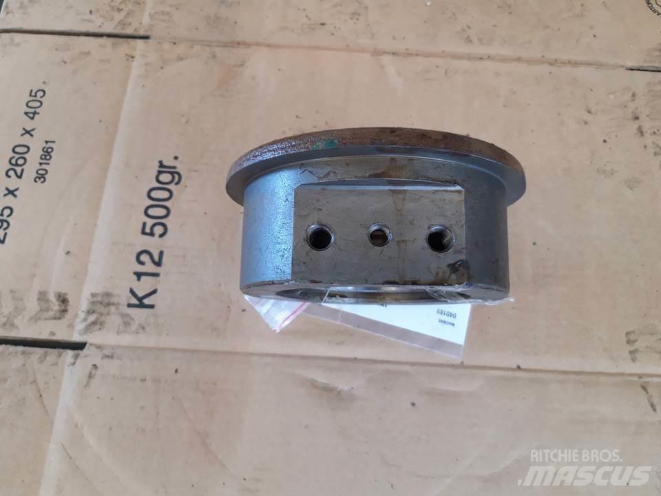 CAT 966C 传动装置