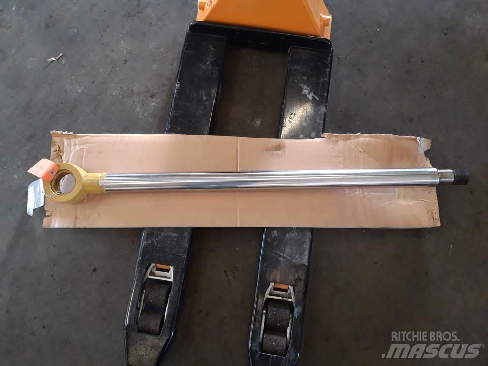 CAT 966C 液压