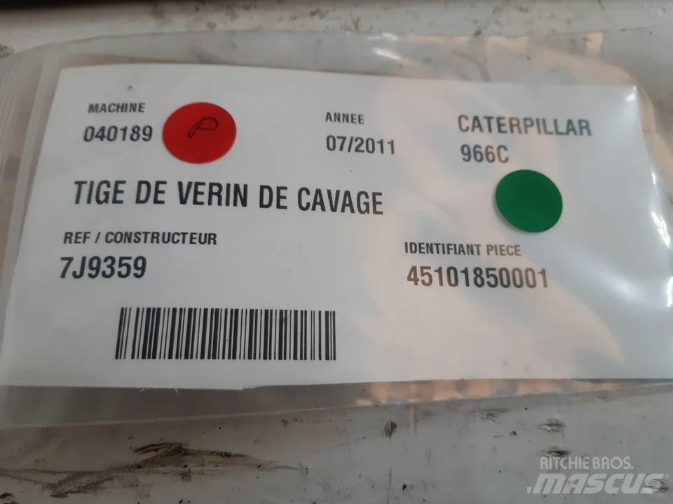 CAT 966C 液压