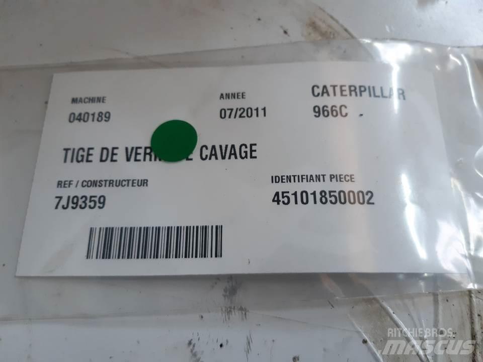 CAT 966C 液压