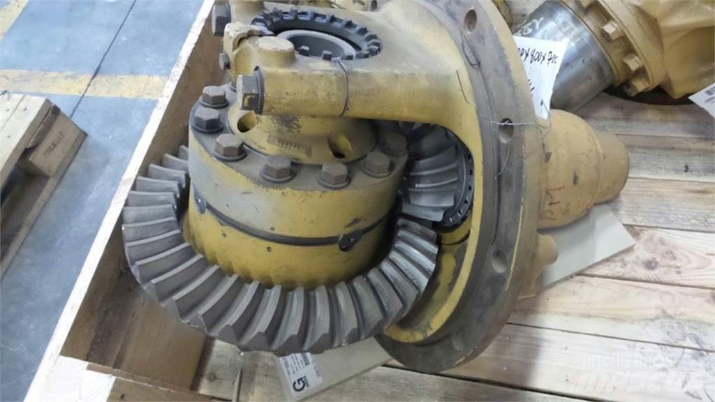 CAT 966D 传动装置