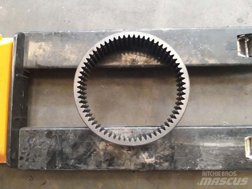 CAT 966E 传动装置