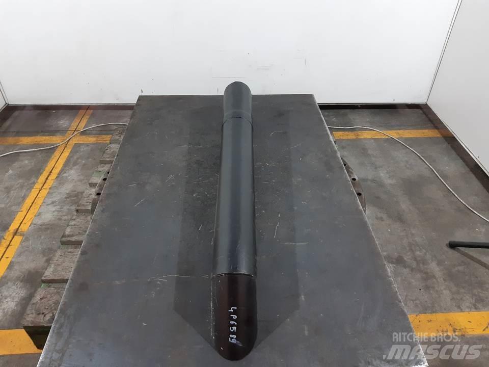 CAT 966F 发动机
