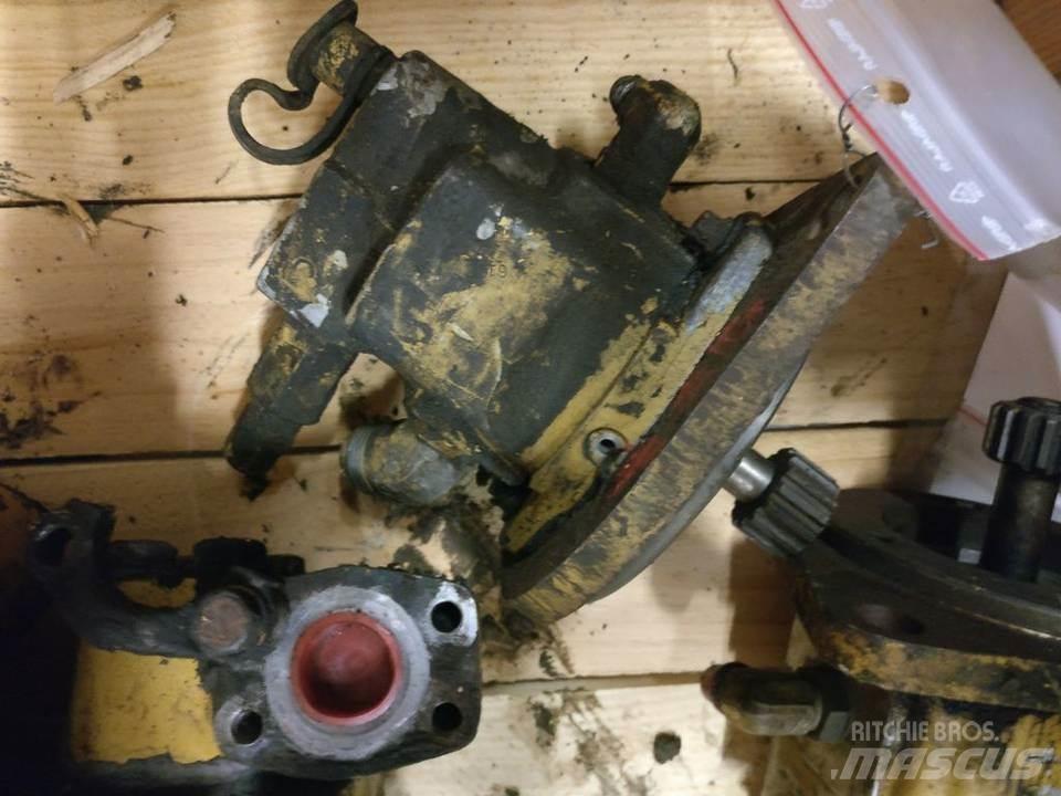 CAT 973 液压