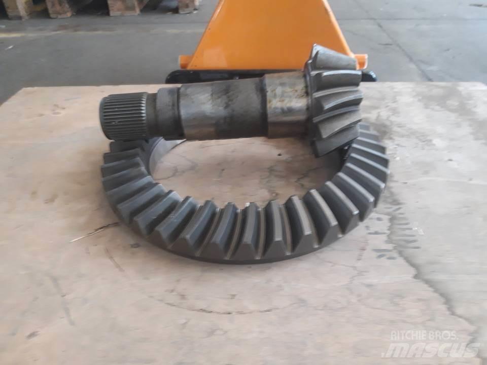 CAT 980C 传动装置