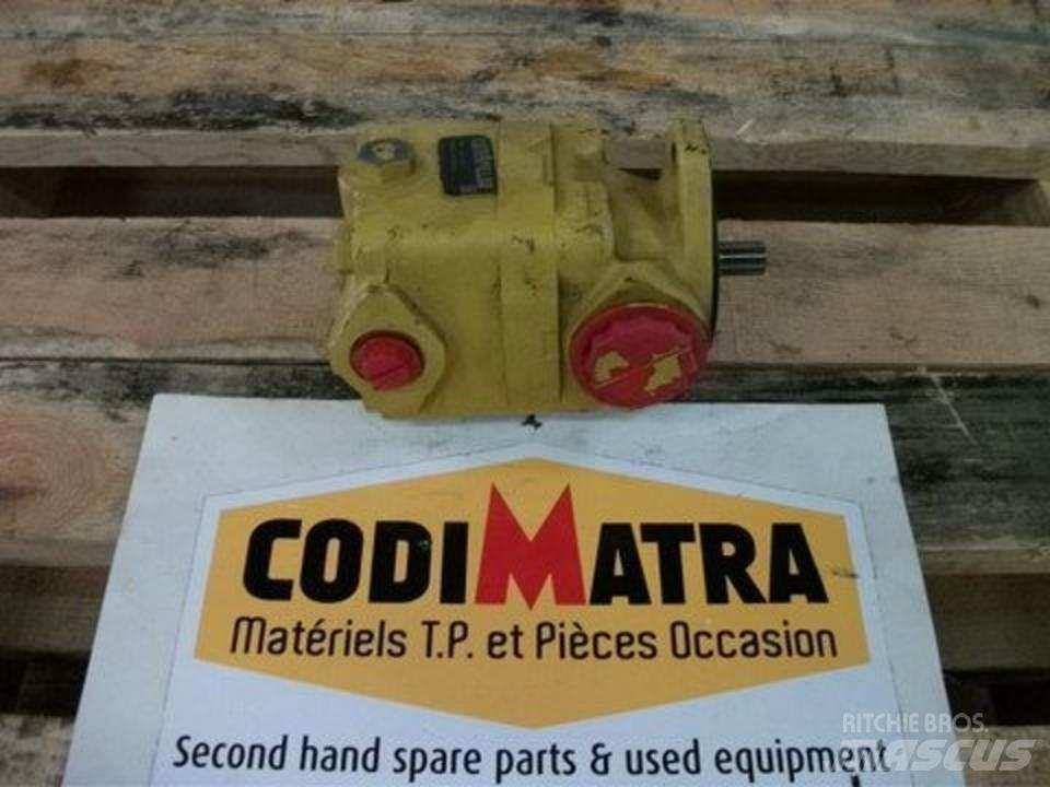 CAT CS563 液压