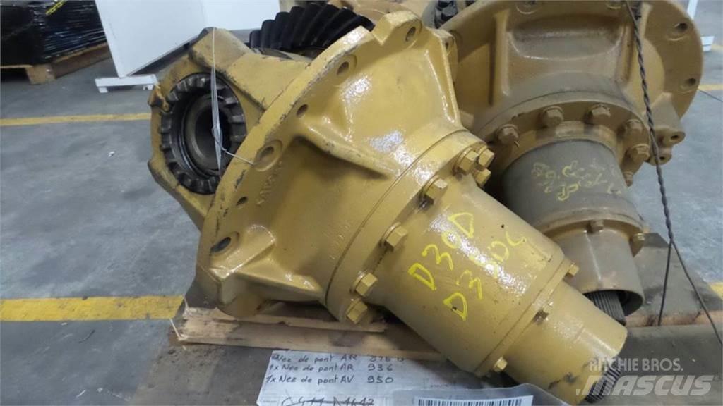 CAT D30D 传动装置