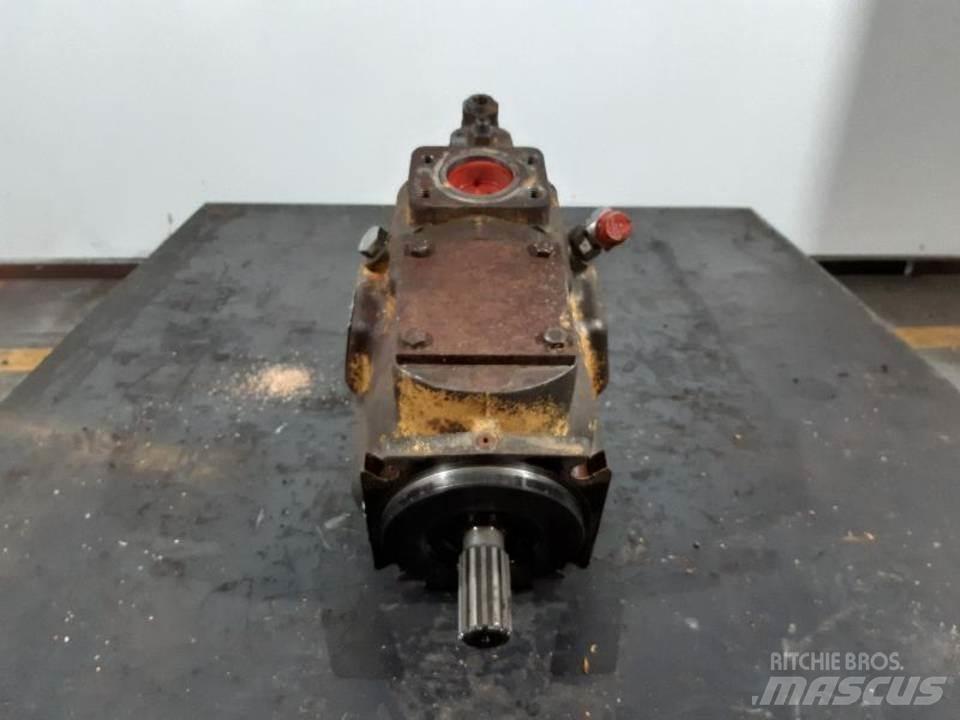 CAT D5H 液压